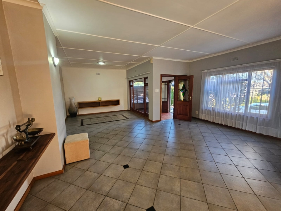 3 Bedroom Property for Sale in Dormehls Drift Western Cape